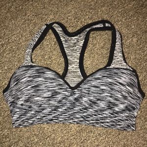 VS Sports bra